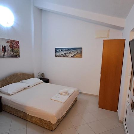 Apartments Sofia Sutomore Esterno foto